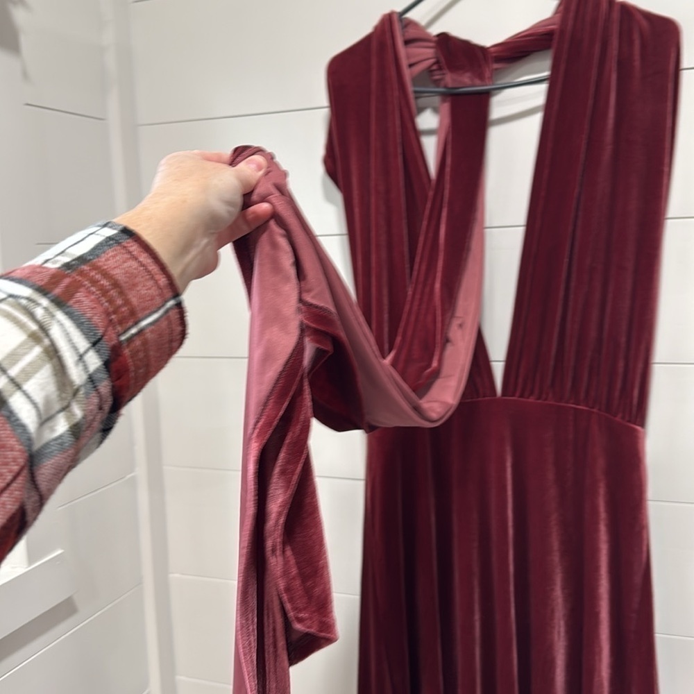 Revelry Micah Convertible Velvet Maxi Dress in Romantic Rose Red Size Medium - Picture 4 of 14